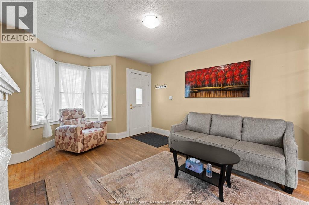 1167 Bruce Avenue, Windsor, Ontario  N9A 4Y5 - Photo 7 - 26017541