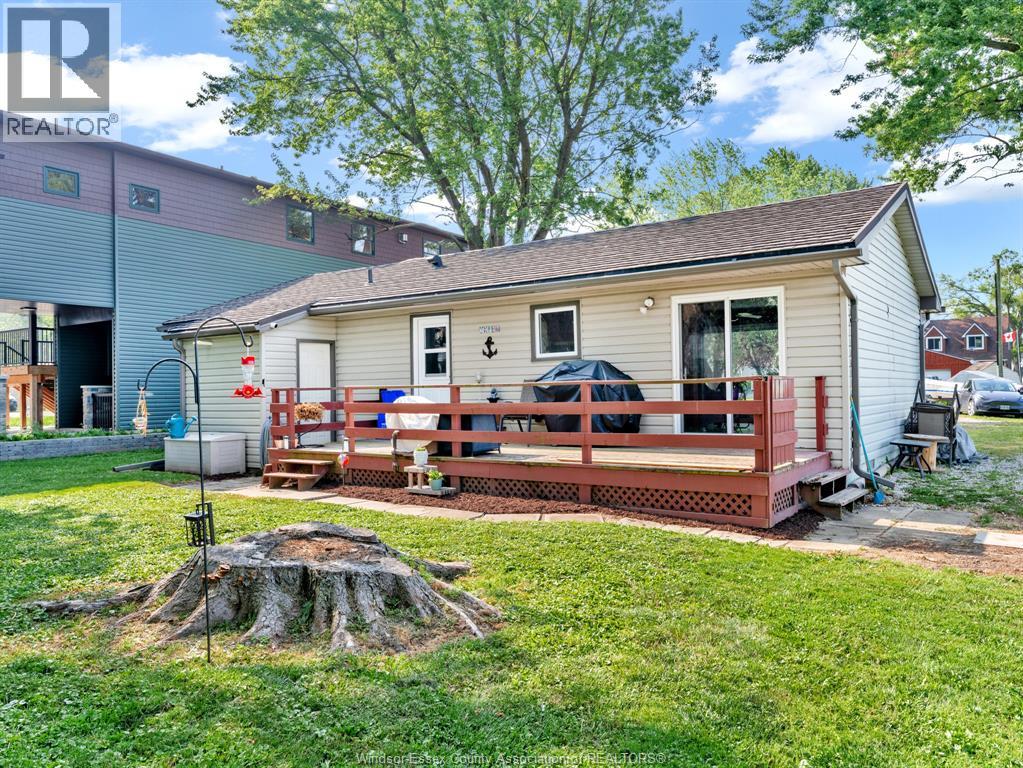 290 Lake Street, Essex, Ontario  N0R 1G0 - Photo 46 - 26017533