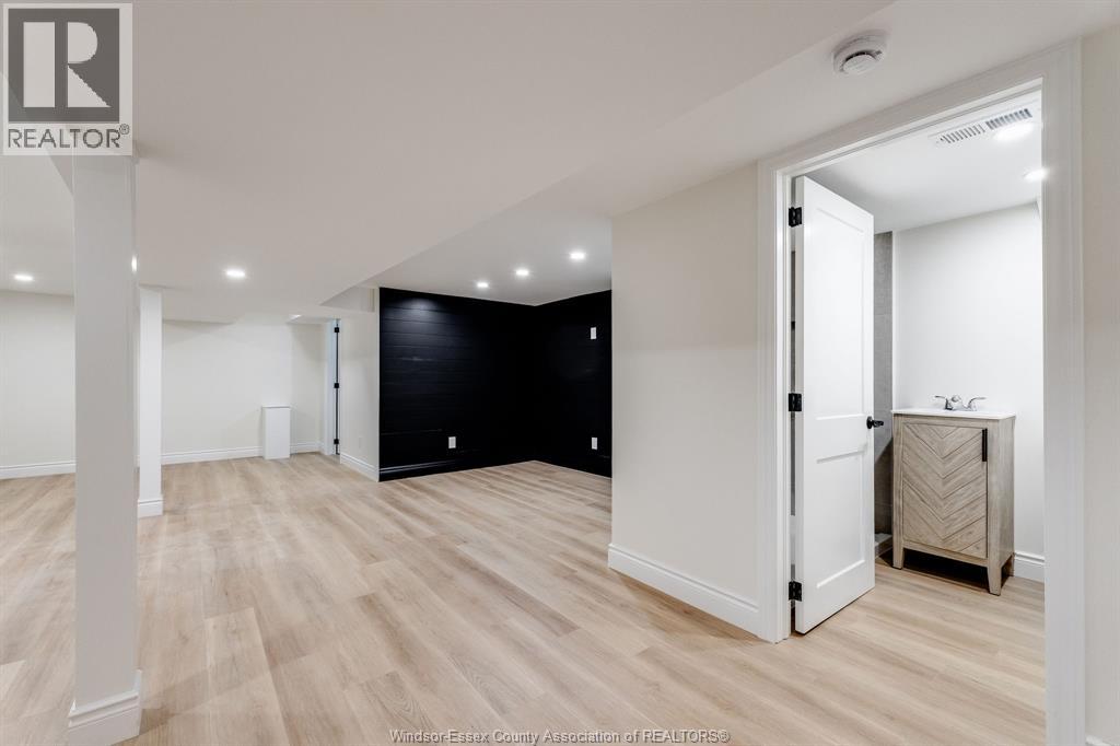 2309 Hall, Windsor, Ontario  N8W 2M1 - Photo 25 - 26017448