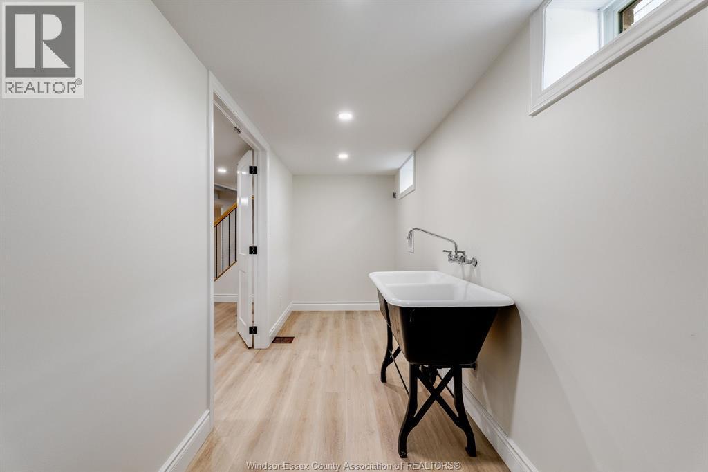 2309 Hall, Windsor, Ontario  N8W 2M1 - Photo 36 - 26017448