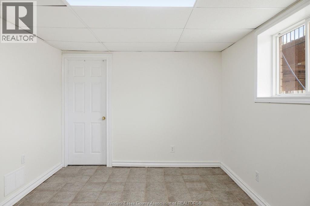 9553 Manitou, Windsor, Ontario  N8P 1H8 - Photo 41 - 26017544
