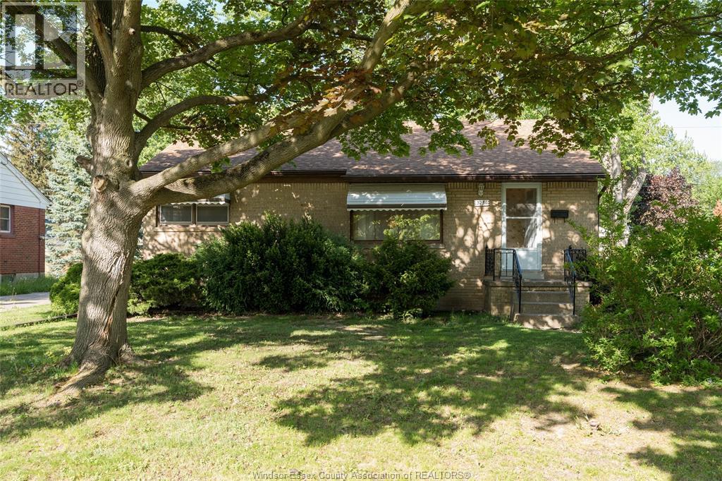 3256 Dominion Boulevard, Windsor, Ontario  N9E 2N5 - Photo 38 - 26017347