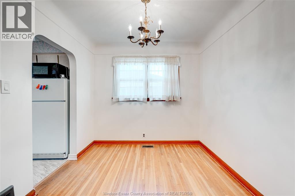 3256 Dominion Boulevard, Windsor, Ontario  N9E 2N5 - Photo 4 - 26017347