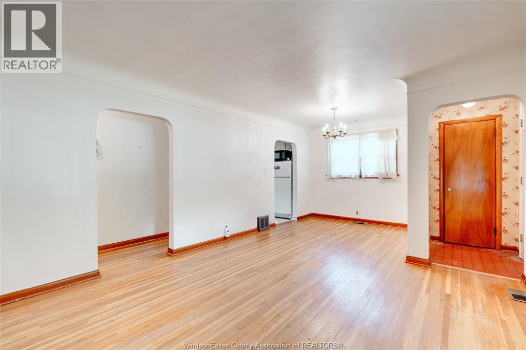 3256 Dominion Boulevard, Windsor, Ontario  N9E 2N5 - Photo 5 - 26017347