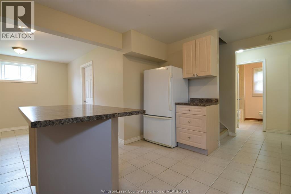 825 Brant, Windsor, Ontario  N9A 3G2 - Photo 8 - 26017523