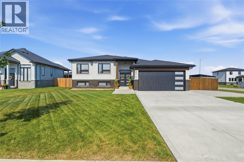 5515 NOSTADT, Comber, Ontario