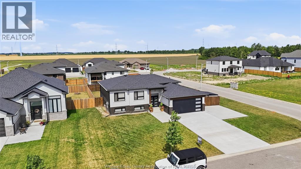5515 Nostadt, Comber, Ontario  N0P 1J0 - Photo 33 - 26017520