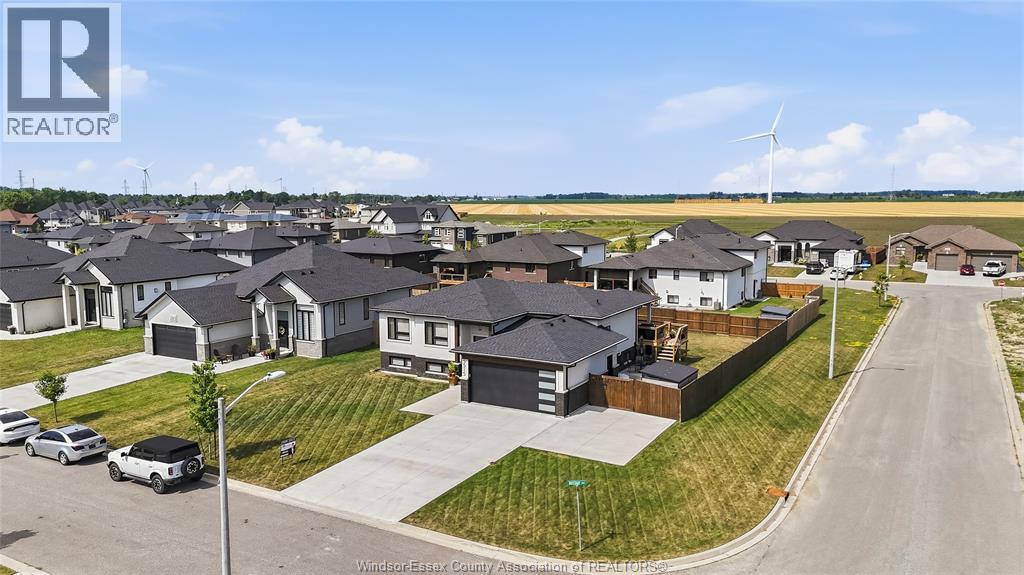 5515 Nostadt, Comber, Ontario  N0P 1J0 - Photo 34 - 26017520