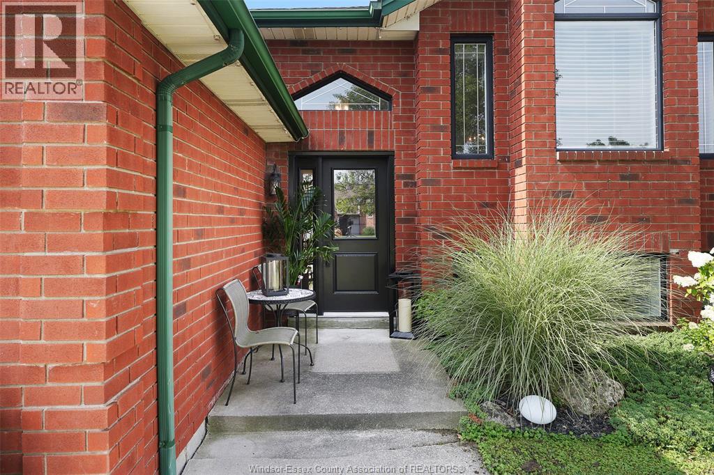 398 International Avenue, Lasalle, Ontario  N9J 3J4 - Photo 6 - 26017497
