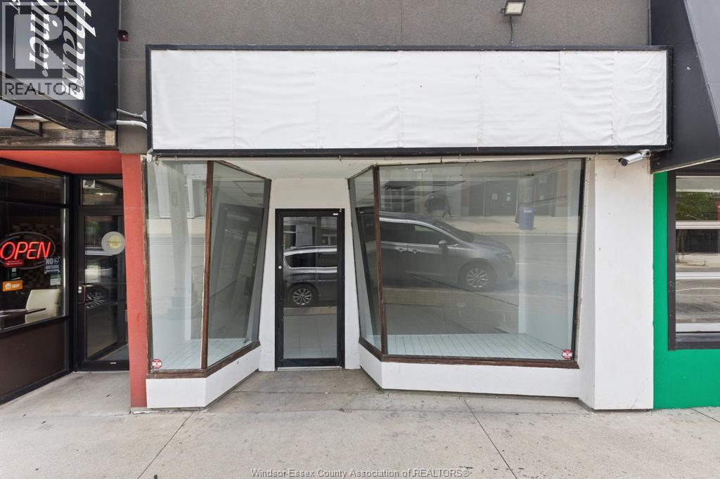 37 CHATHAM STREET East, Windsor, Ontario