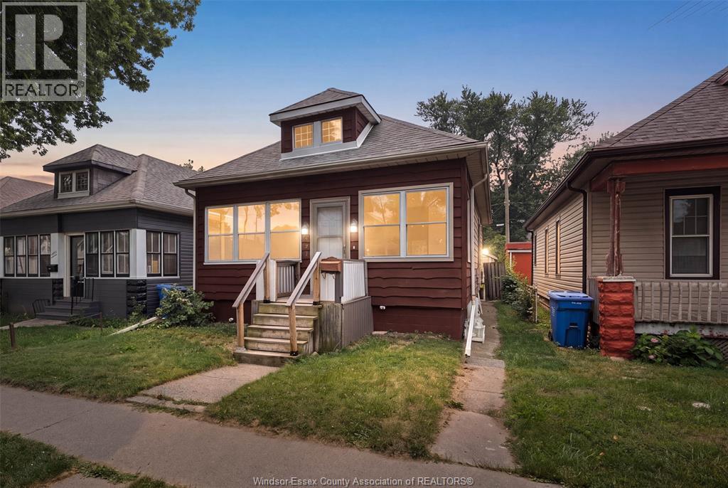 497 Mckay Avenue, Windsor, Ontario  N9B 1Z7 - Photo 1 - 26017579