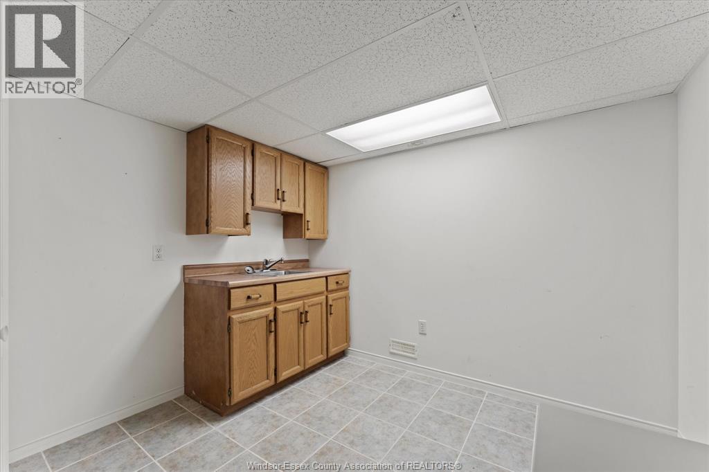 3718 Prairie Court, Windsor, Ontario  N9G 2X3 - Photo 30 - 26017581