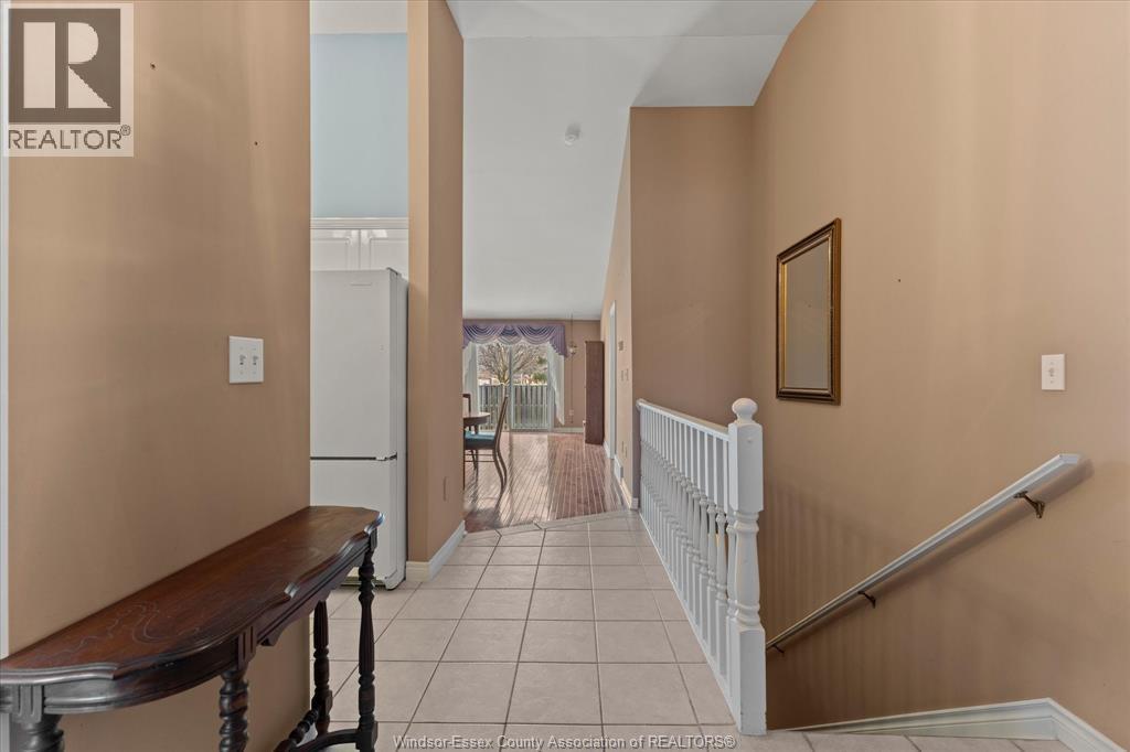 3718 Prairie Court, Windsor, Ontario  N9G 2X3 - Photo 6 - 26017581