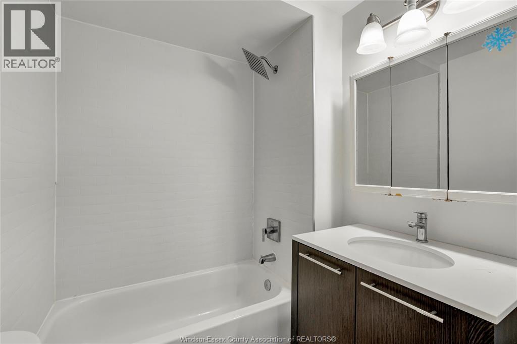 842-844 Ellrose Avenue Unit# Duplex, Windsor, Ontario  N8Y 3W7 - Photo 10 - 26017576