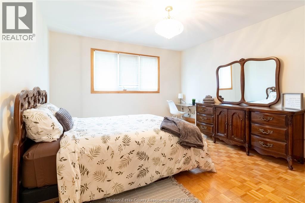 760 Wallace, Windsor, Ontario  N9G 1L9 - Photo 13 - 26017574