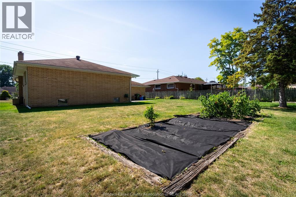 760 Wallace, Windsor, Ontario  N9G 1L9 - Photo 25 - 26017574