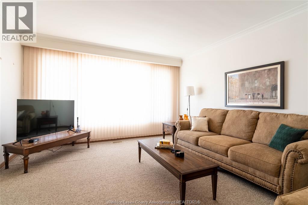 760 Wallace, Windsor, Ontario  N9G 1L9 - Photo 7 - 26017574