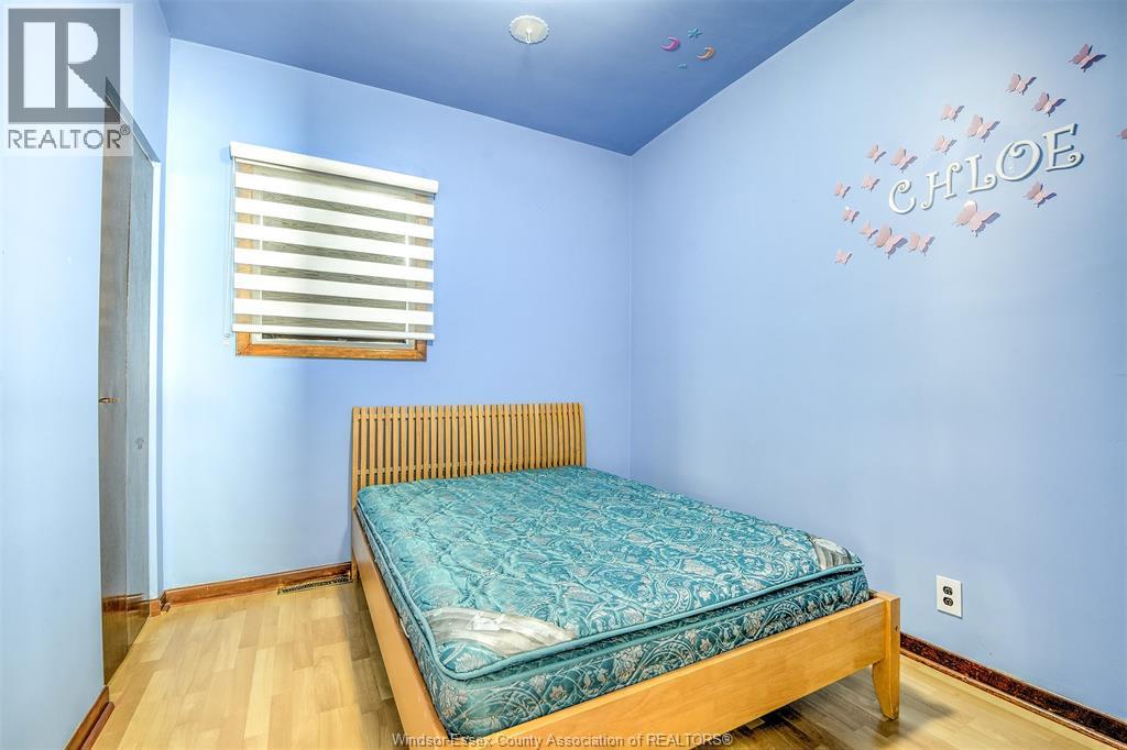 1233 Lincoln, Windsor, Ontario  N8Y 2H9 - Photo 12 - 26017633