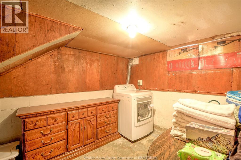 1233 Lincoln, Windsor, Ontario  N8Y 2H9 - Photo 19 - 26017633