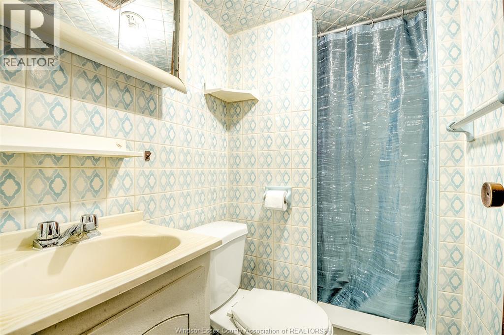 1233 Lincoln, Windsor, Ontario  N8Y 2H9 - Photo 23 - 26017633