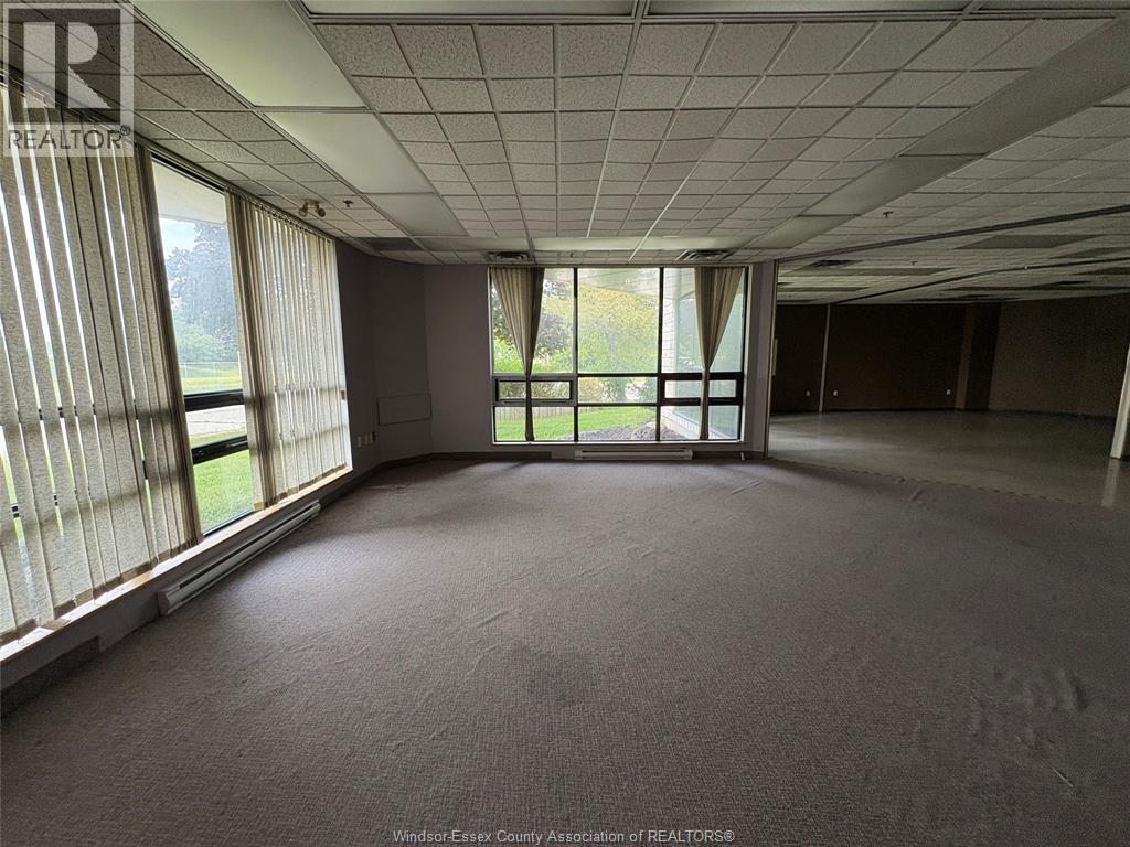 3909 Grand Marais Road East, Windsor, Ontario  N8W 1W9 - Photo 6 - 26017628
