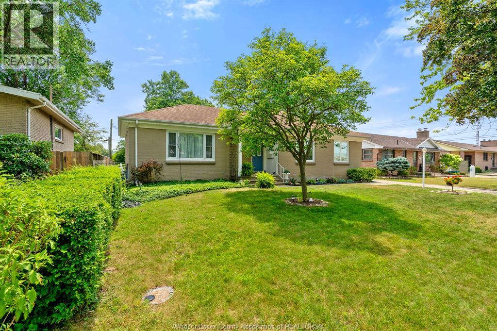 34 Melrose Avenue, Leamington, Ontario  N8H 2J2 - Photo 7 - 26015829