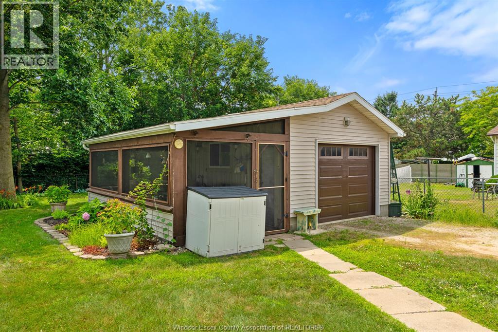 34 Melrose Avenue, Leamington, Ontario  N8H 2J2 - Photo 9 - 26015829
