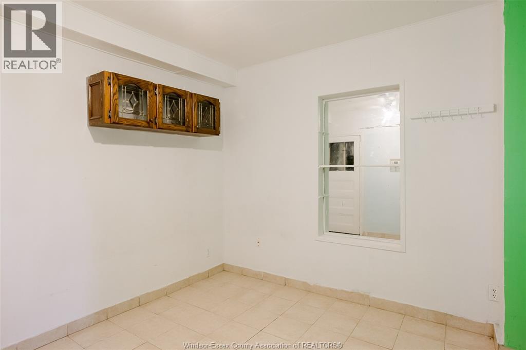 361 Josephine, Windsor, Ontario  N9B 2K9 - Photo 13 - 26017657