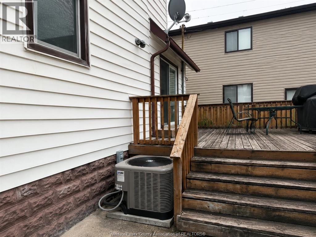 781 Pierre, Windsor, Ontario  N9A 2K4 - Photo 19 - 26017685