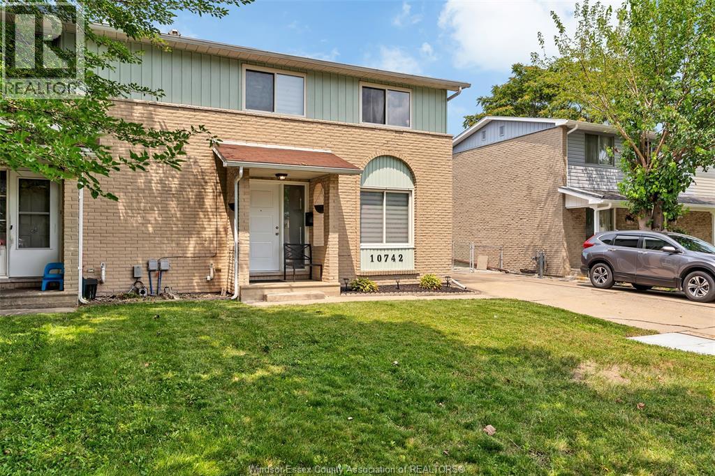 10742 Atwater, Windsor, Ontario  N8R 1N6 - Photo 2 - 26017696