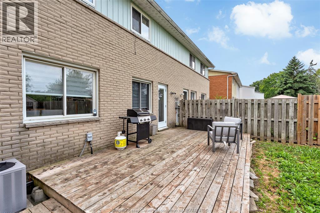 10742 Atwater, Windsor, Ontario  N8R 1N6 - Photo 27 - 26017696