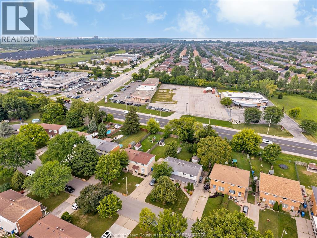 10742 Atwater, Windsor, Ontario  N8R 1N6 - Photo 33 - 26017696