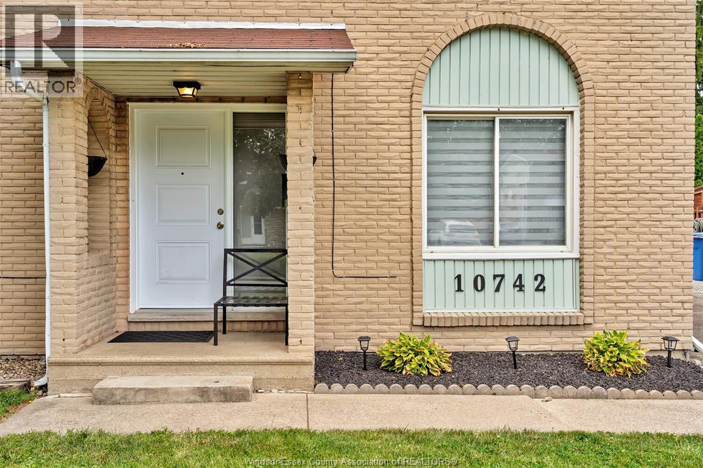 10742 Atwater, Windsor, Ontario  N8R 1N6 - Photo 4 - 26017696