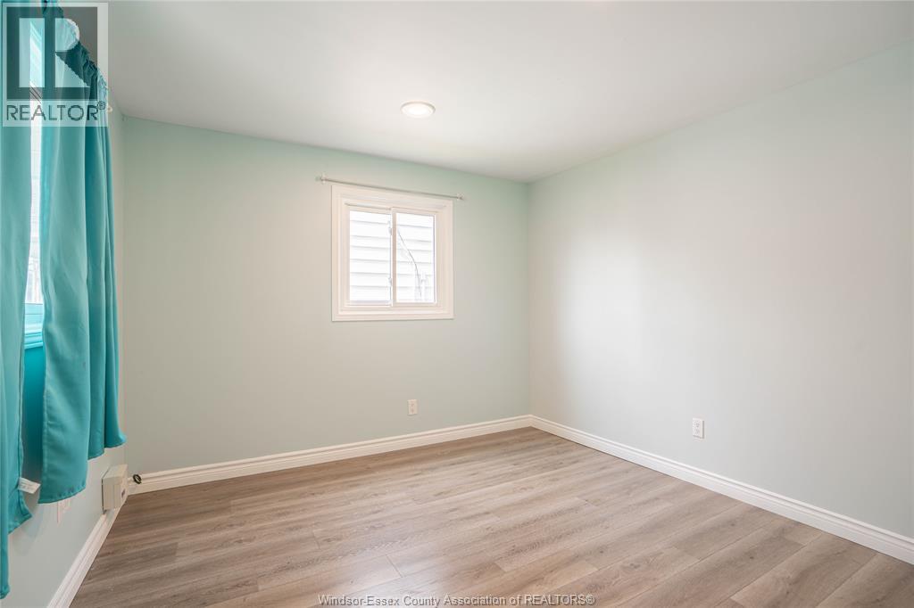 1554 Lesperance Road, Tecumseh, Ontario  N8N 1Y1 - Photo 13 - 26017593