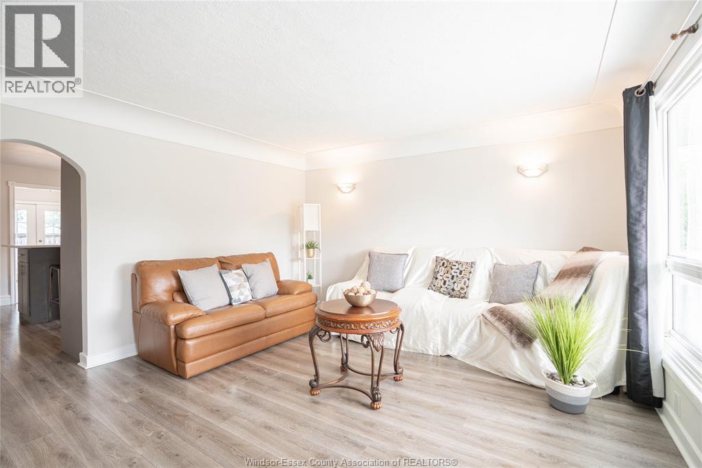 1554 Lesperance Road, Tecumseh, Ontario  N8N 1Y1 - Photo 6 - 26017593
