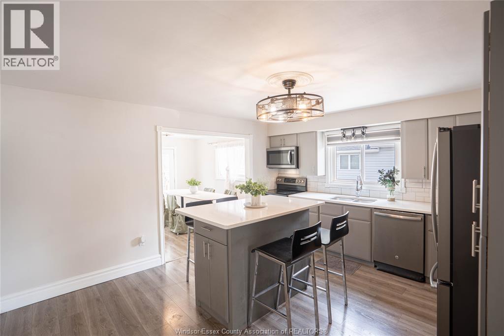 1554 Lesperance Road, Tecumseh, Ontario  N8N 1Y1 - Photo 8 - 26017593