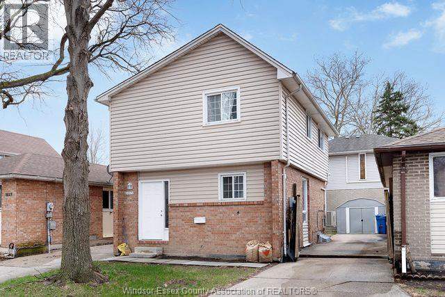 8665 DARLINGTON CRESCENT, Windsor, Ontario