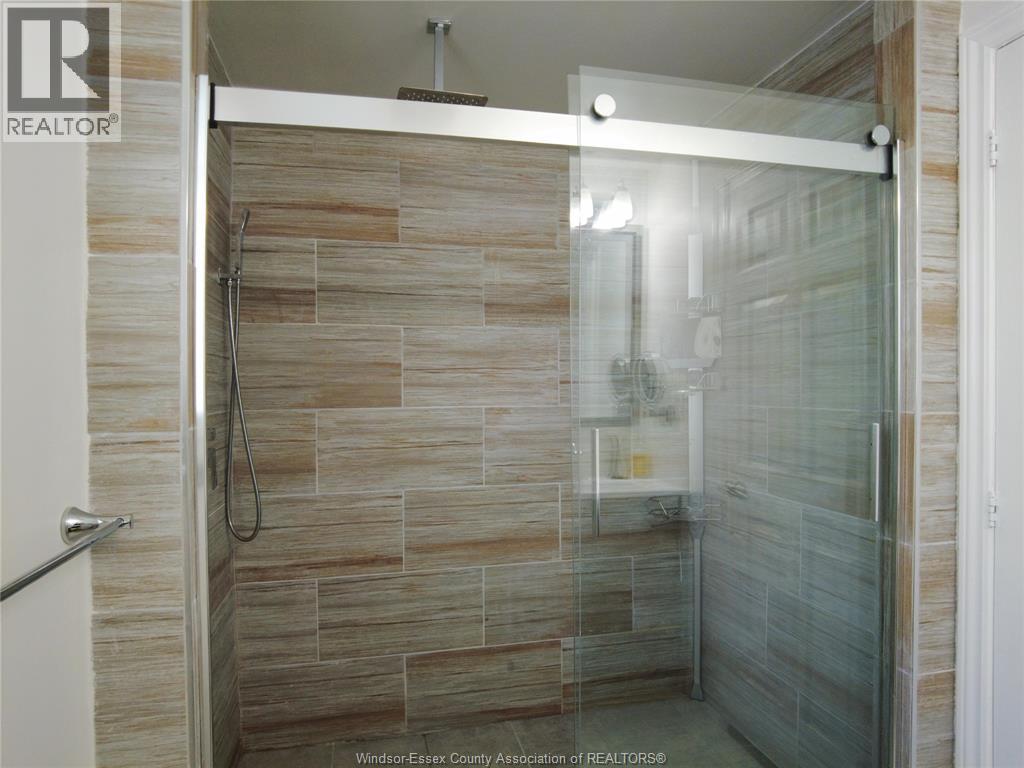 1883 Arthur, Windsor, Ontario  N8W 4V2 - Photo 17 - 26017727