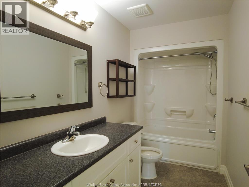 1883 Arthur, Windsor, Ontario  N8W 4V2 - Photo 8 - 26017727