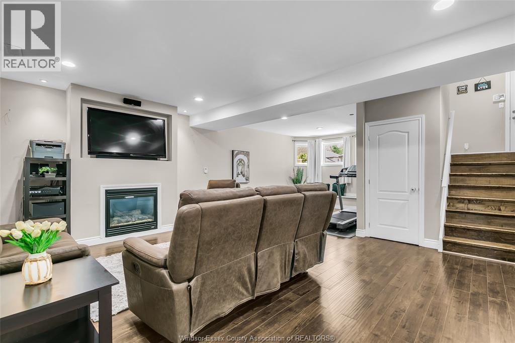 992 Whistler, Windsor, Ontario  N8P 1L2 - Photo 22 - 26017734