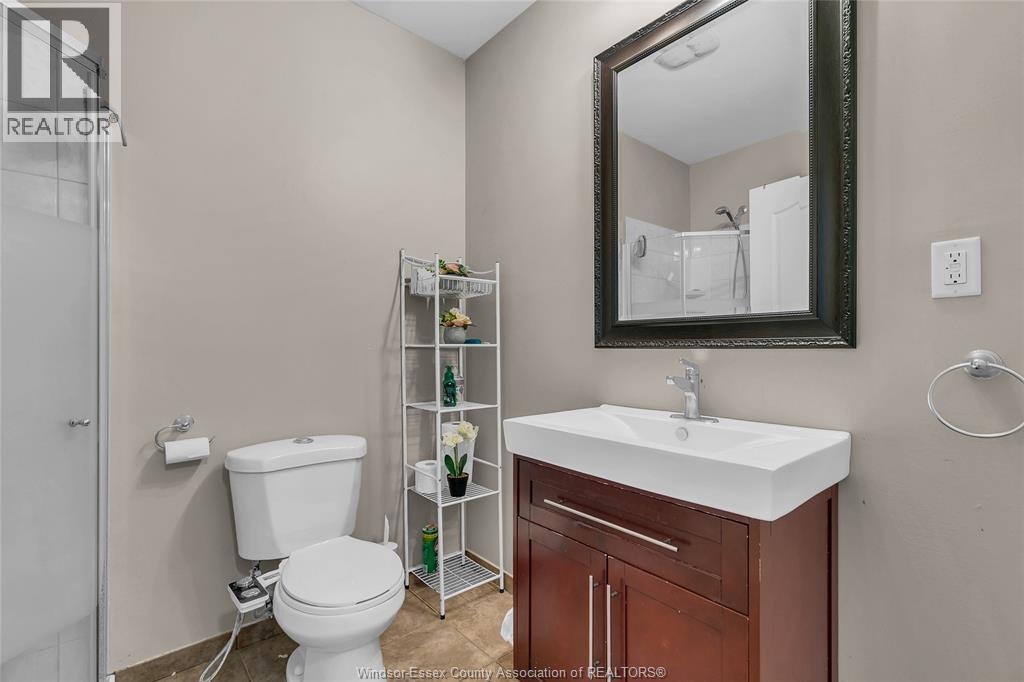992 Whistler, Windsor, Ontario  N8P 1L2 - Photo 29 - 26017734