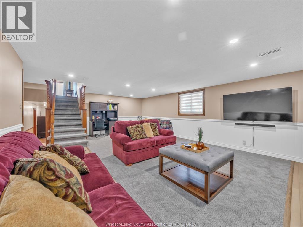 24 Camelot Avenue, Leamington, Ontario  N8H 4V6 - Photo 31 - 26017683