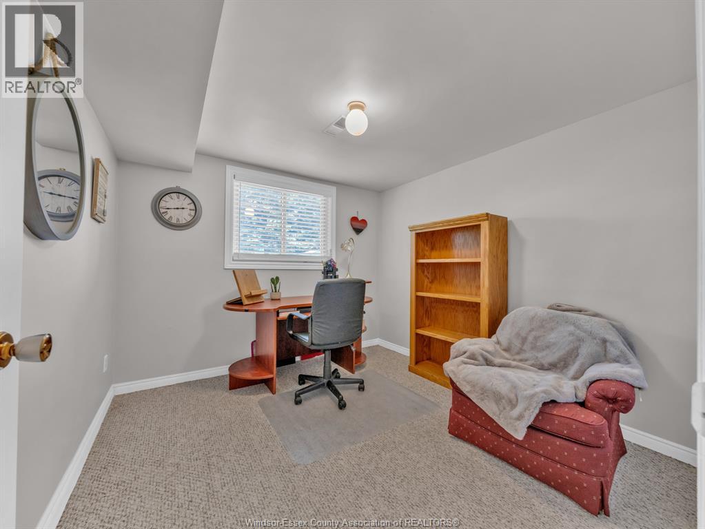 24 Camelot Avenue, Leamington, Ontario  N8H 4V6 - Photo 35 - 26017683