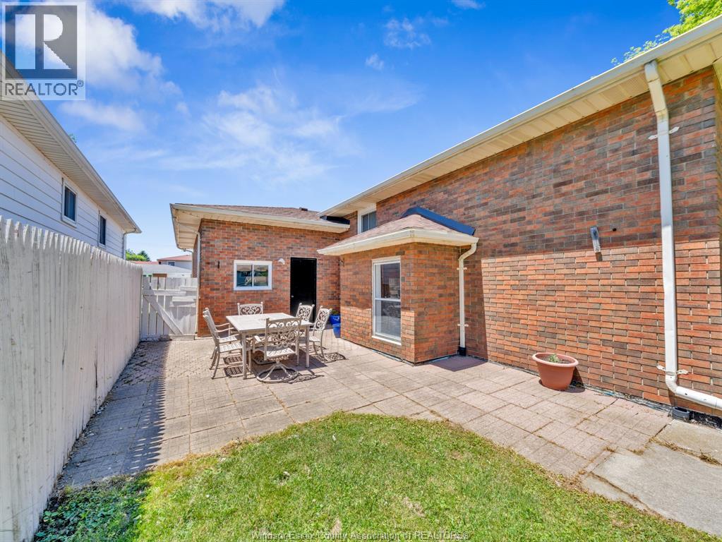 24 Camelot Avenue, Leamington, Ontario  N8H 4V6 - Photo 44 - 26017683