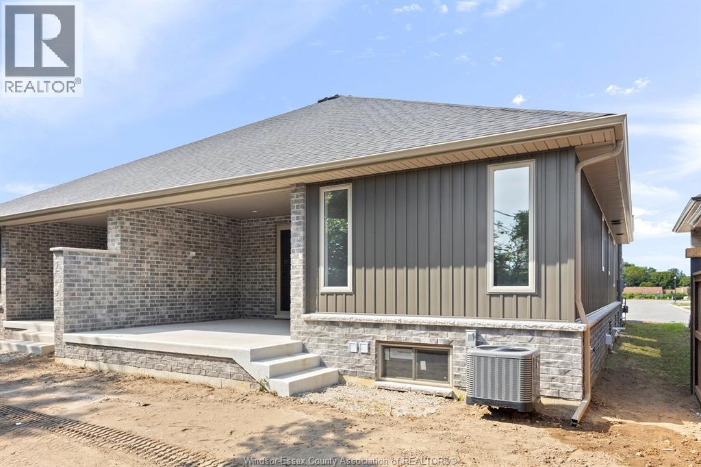 77 Pereira Drive, Harrow, Ontario  N0R 1G0 - Photo 28 - 26017740