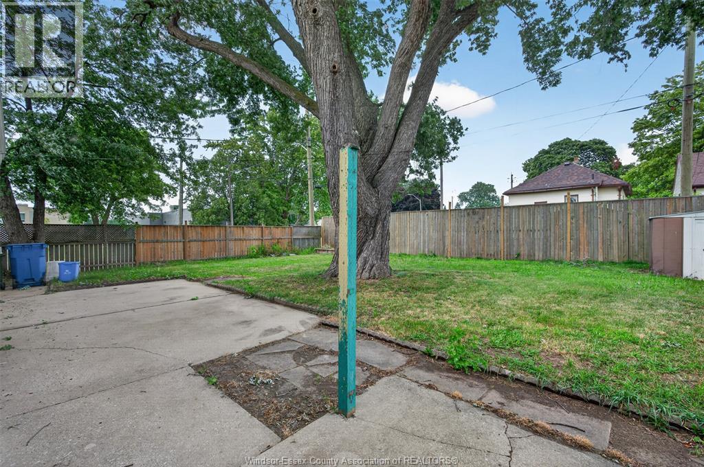 1302 Josephine, Windsor, Ontario  N9B 2L9 - Photo 31 - 26017736