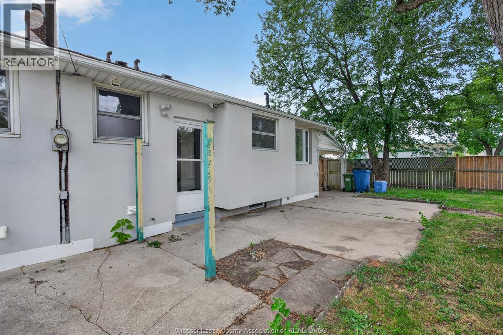 1302 Josephine, Windsor, Ontario  N9B 2L9 - Photo 34 - 26017736