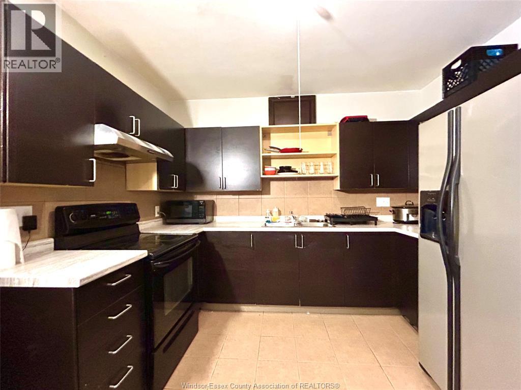 387 Josephine, Windsor, Ontario  N9B 2K9 - Photo 2 - 26017715