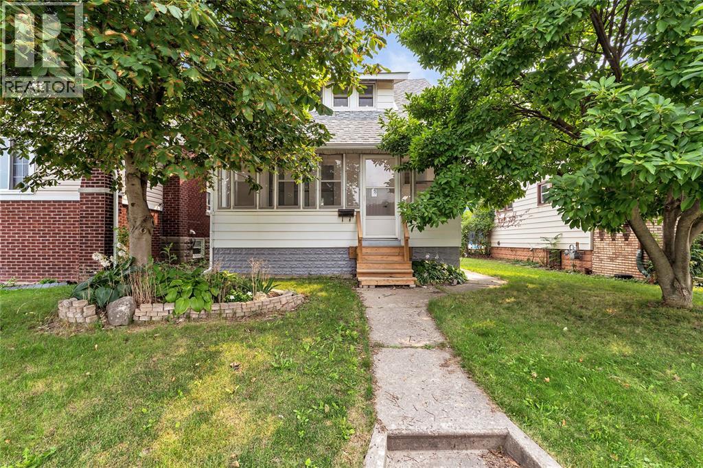 1245 Giles Boulevard East, Windsor, Ontario  N9A 4G7 - Photo 3 - 26017755