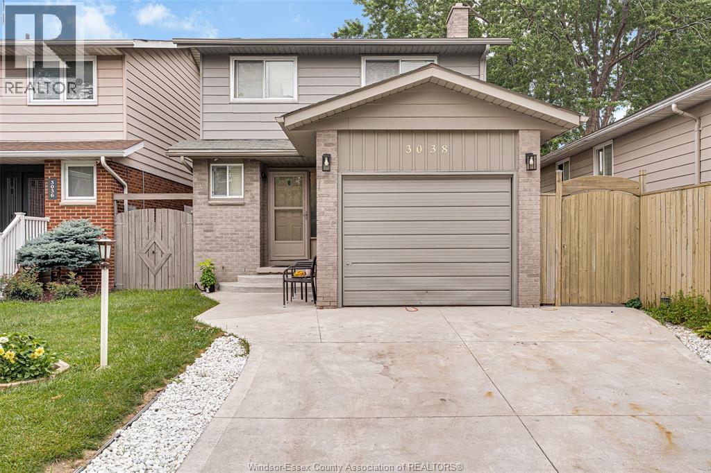 3038 Brimley, Windsor, Ontario  N8R 1M2 - Photo 2 - 26017728